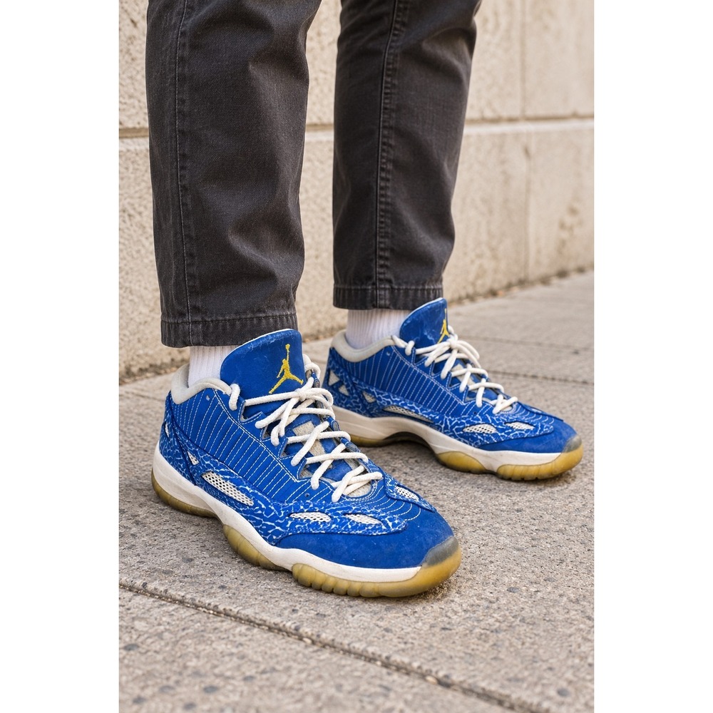 Air Jordan 11 Retro Low IE Argon Blue 2007 Men's 11.5 306008-471 Used